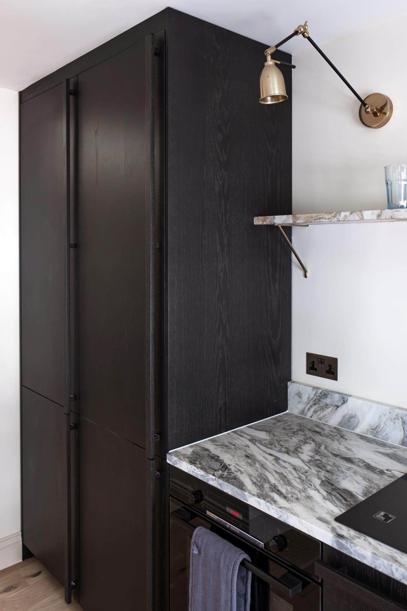 Goldhawk Road - Photo 2