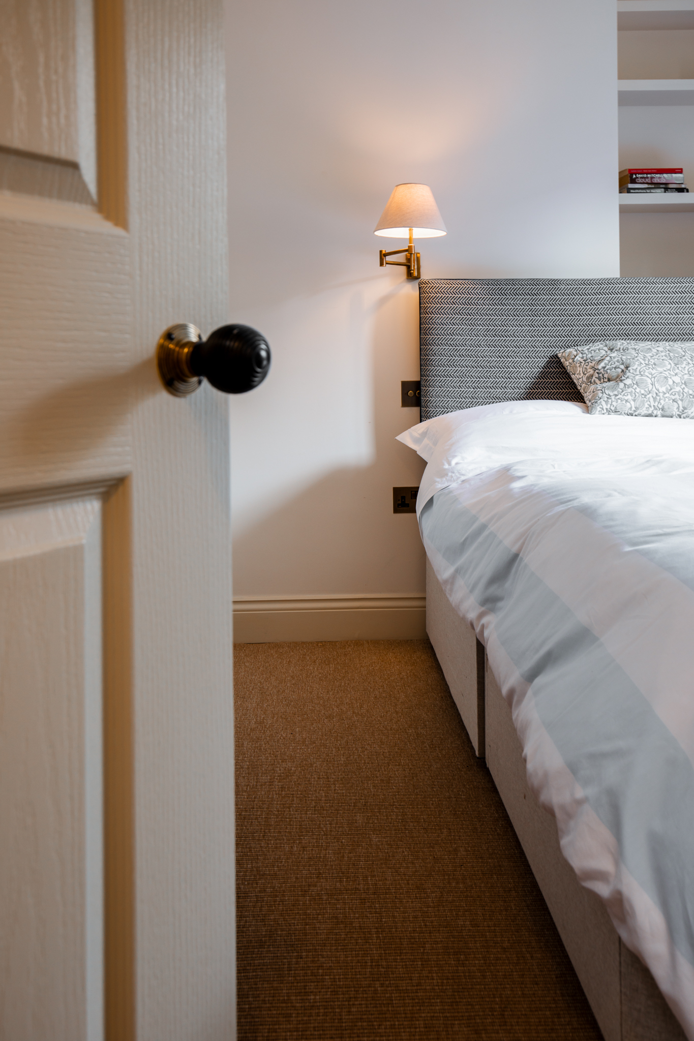 Goldhawk Road - Photo 27