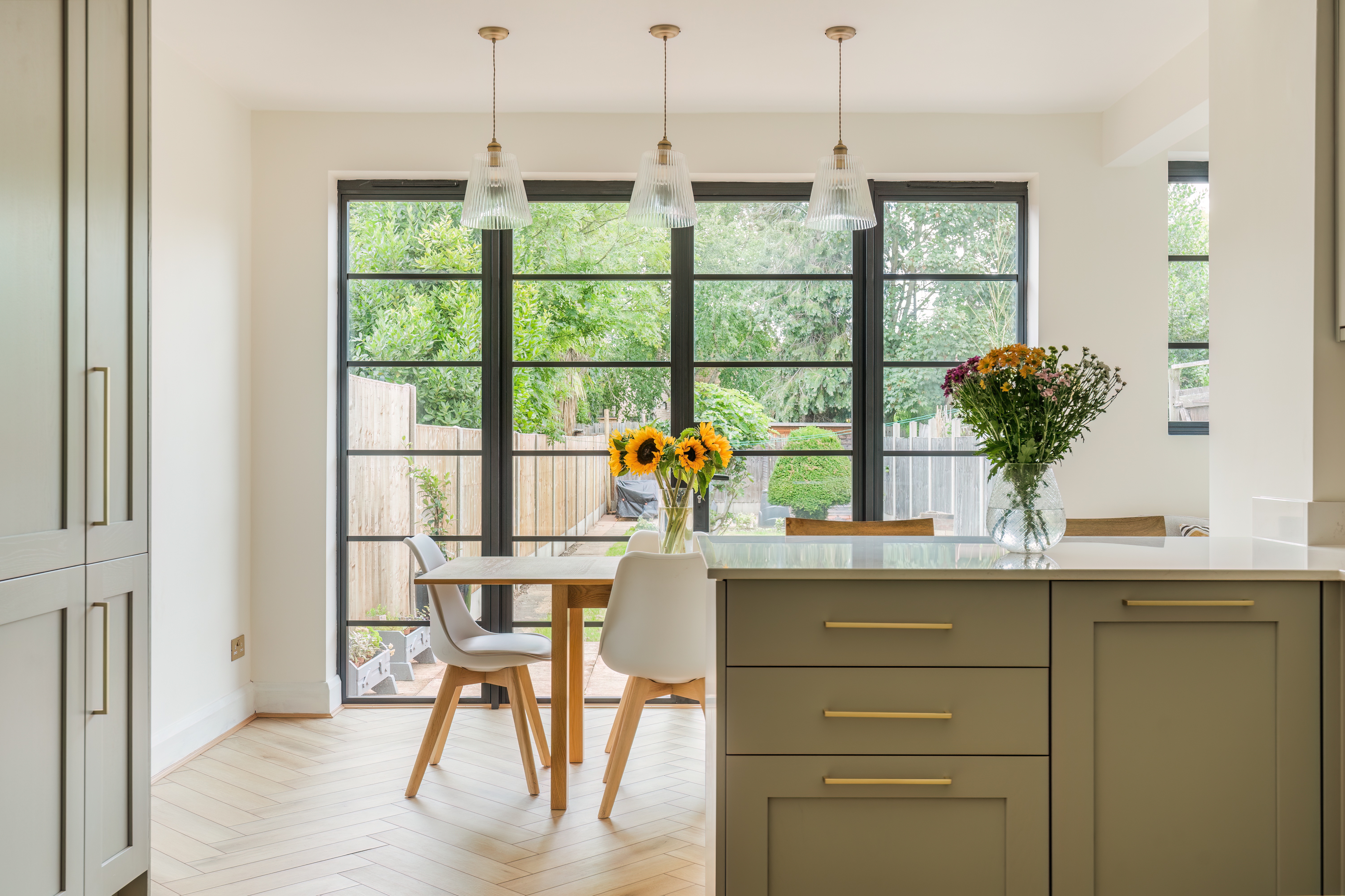 Kew Gardens - Photo 1