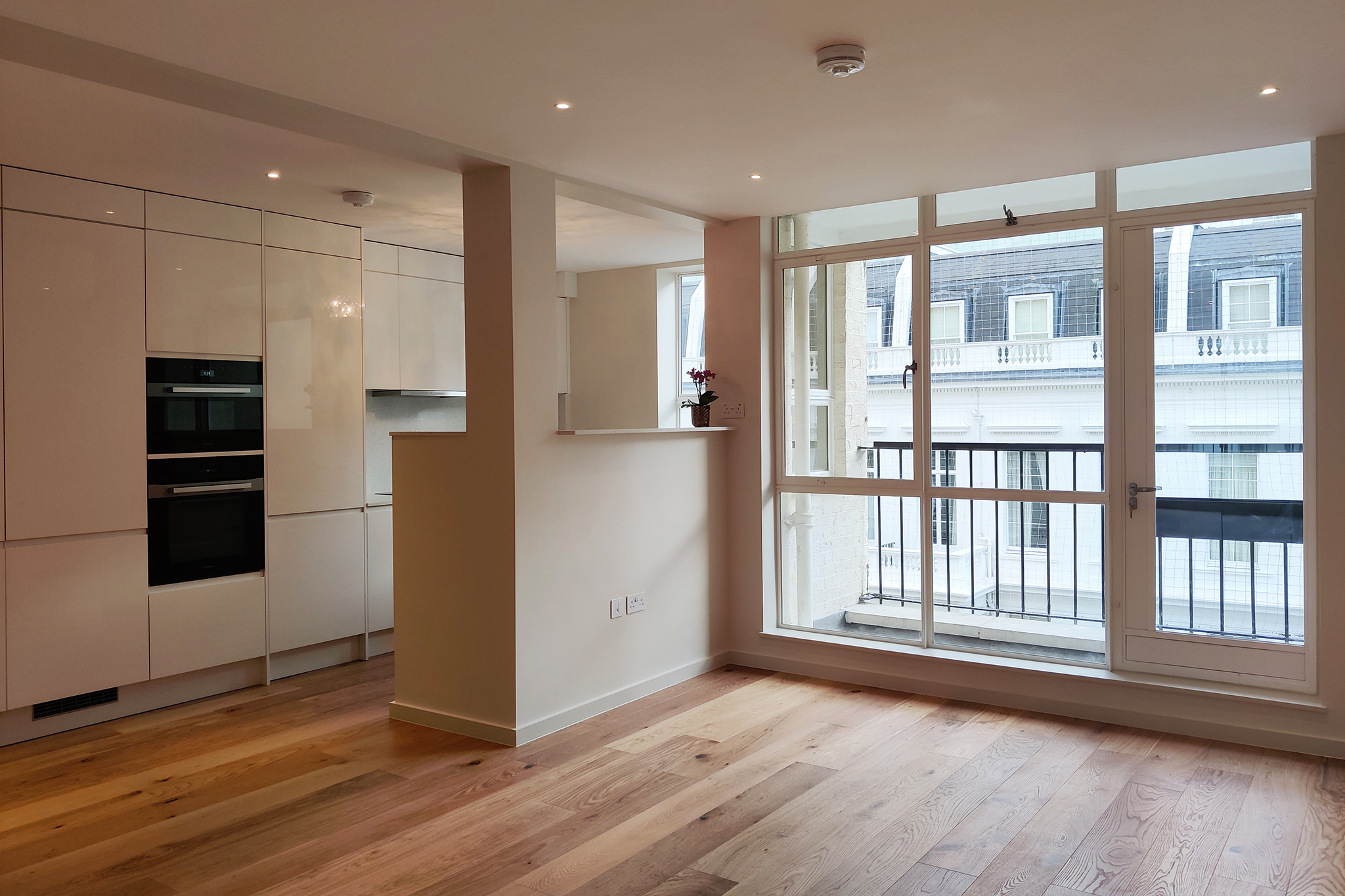 Lancaster Gate - Photo 6